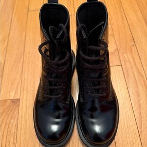 Dr. Marten 1460 Mono Smooth Leather Lace Up Boot